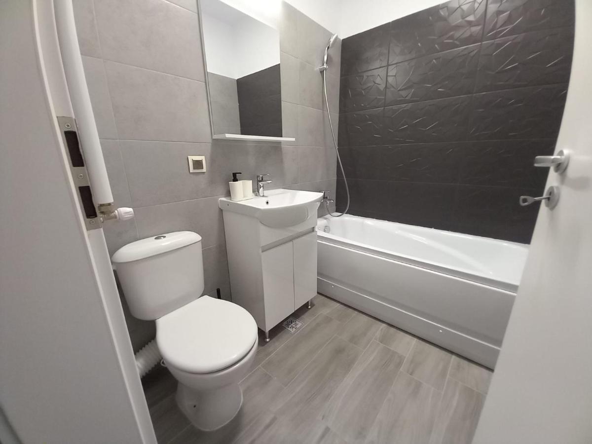 Modern 1br With Wifi, Parking And Self Check In Bucarest